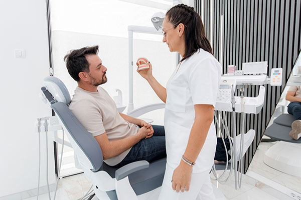 How Frequently Should You Get Oral Cancer Screenings?